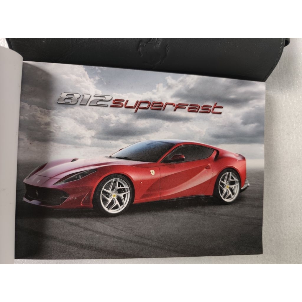 onwers manual book Ferrari 812 superfest
