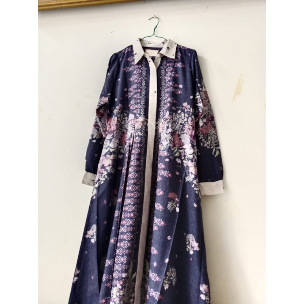 READY PRELOVED SEANA DRESS WEARING KLAMBY