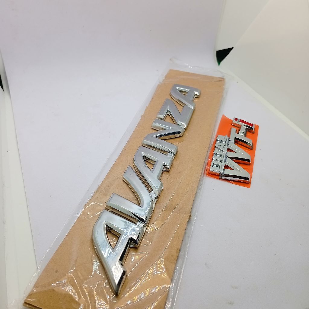 Emblem Logo Tulisan Avanza & Dual Vvti Original