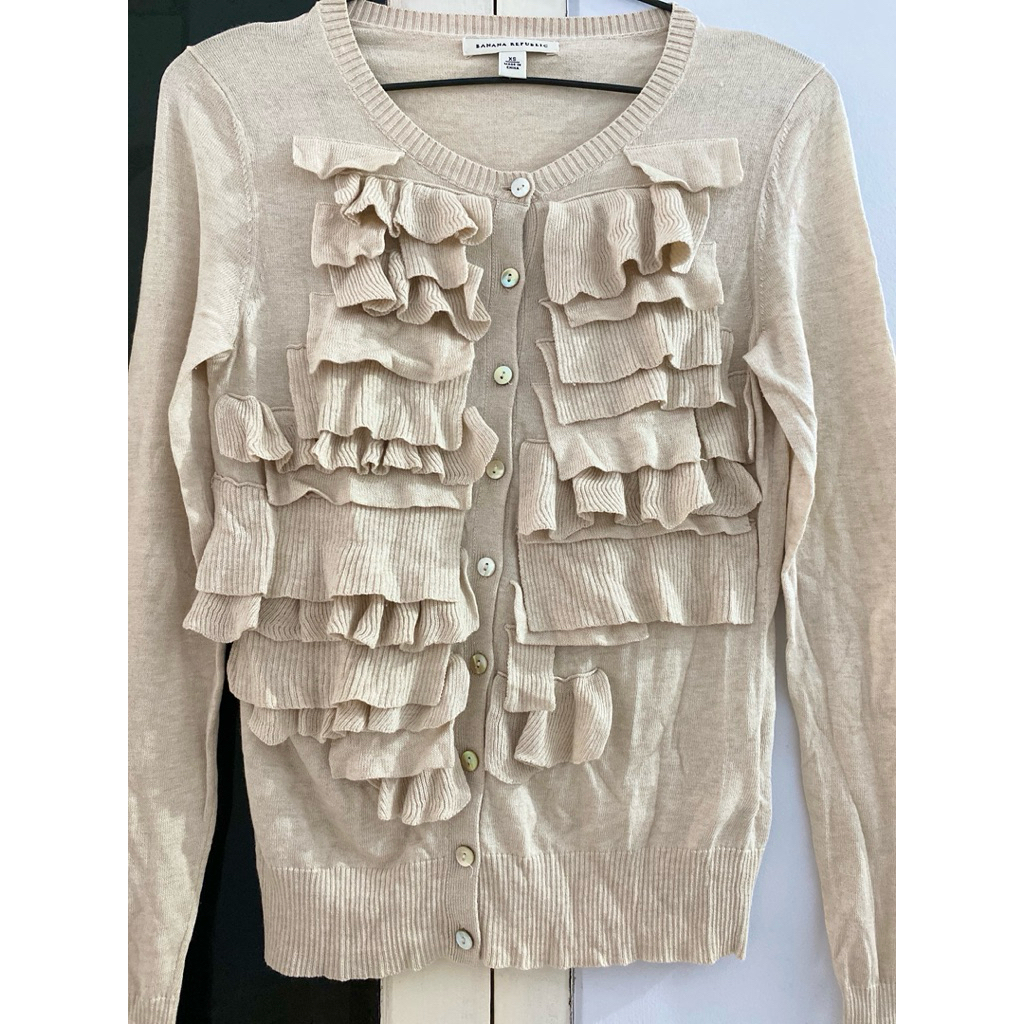 Cardigan Ruffle