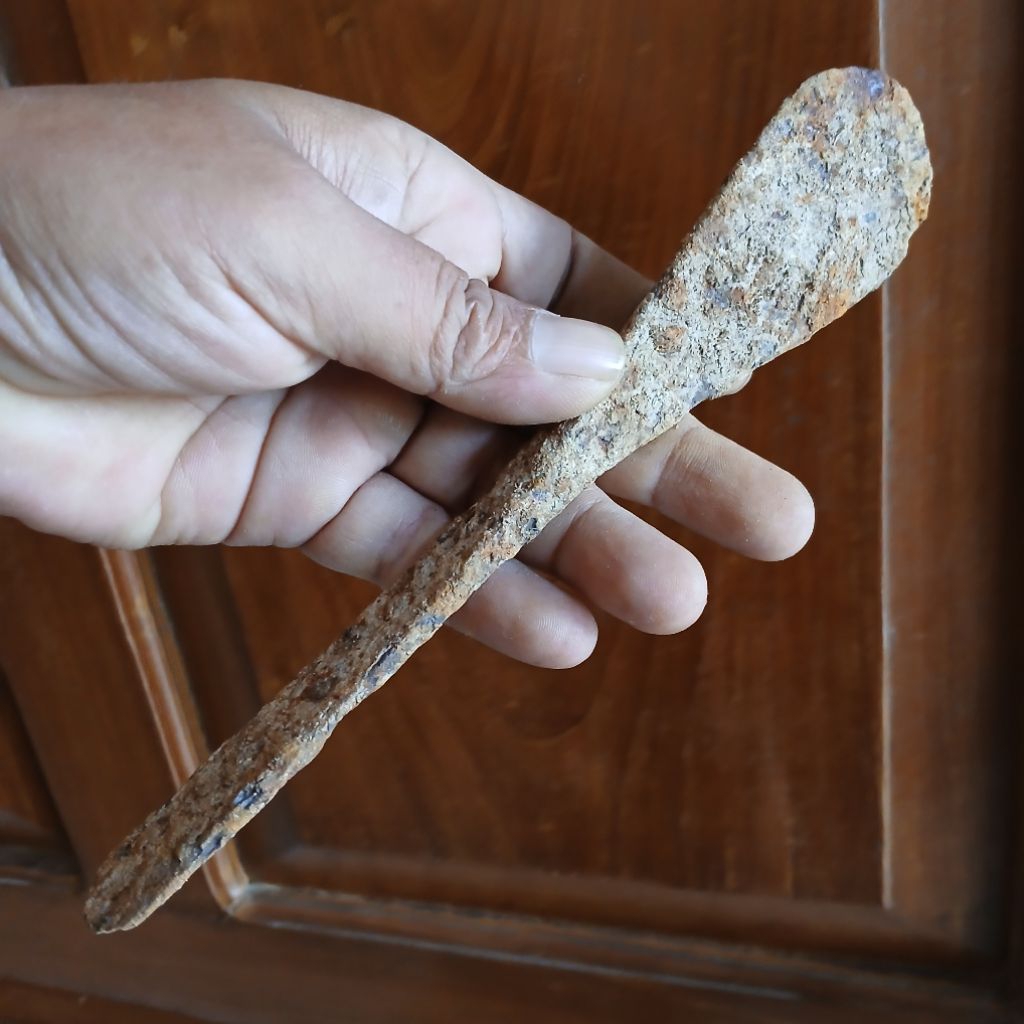 Koleksi Temuan Galian Tanah Jenis Pusaka KUNO Unik era KaBudhan