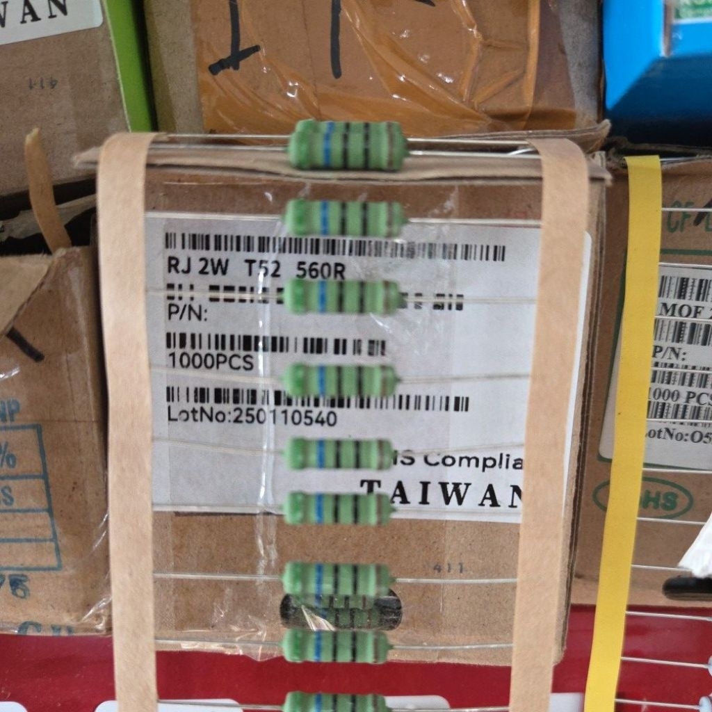 Resistor 560 ohm 2watt