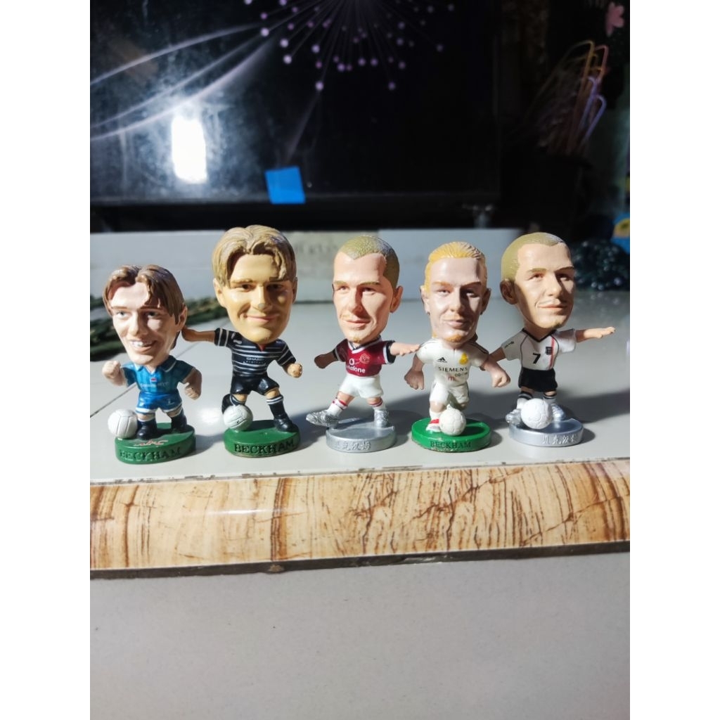action figure pemain bola mini david beckham