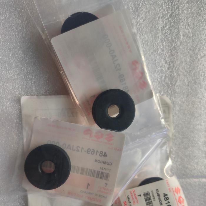 48169 - KARET CUSHION COVER AKI (Gb. 5) Suzuki Thunder / GS250