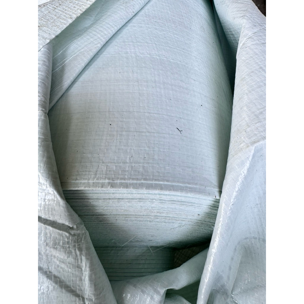 TERPAL ROLL A8 PUTIH KOREA IMPORT