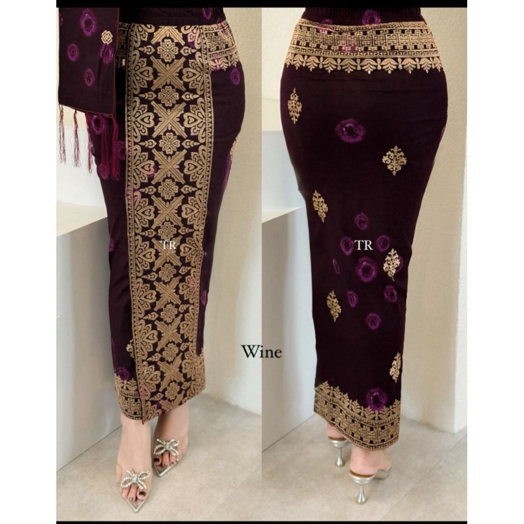 Kamen jadi mastuli patra set selendang