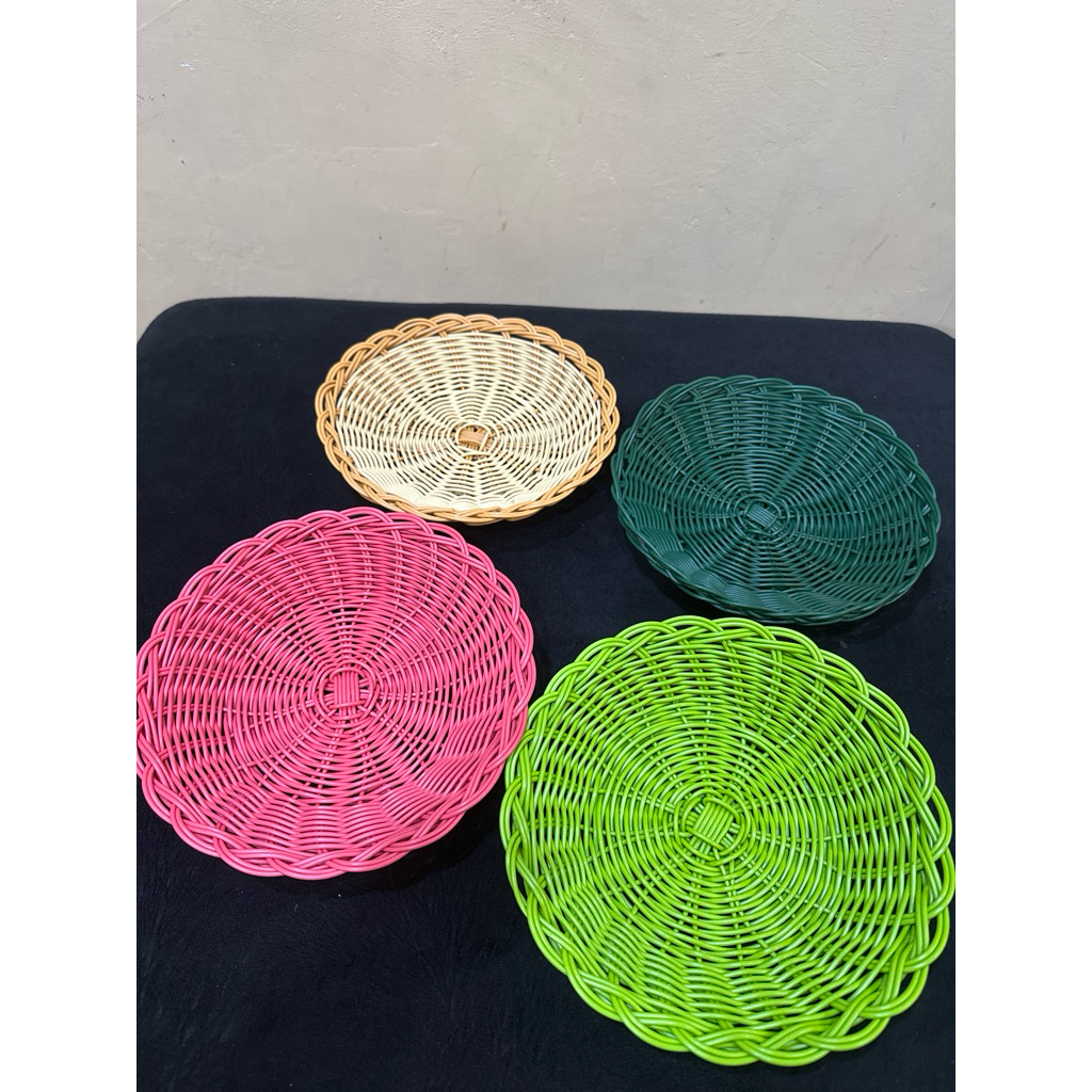 piring anyam rotan sintetis/ piring buah anyaman rotan sintetis