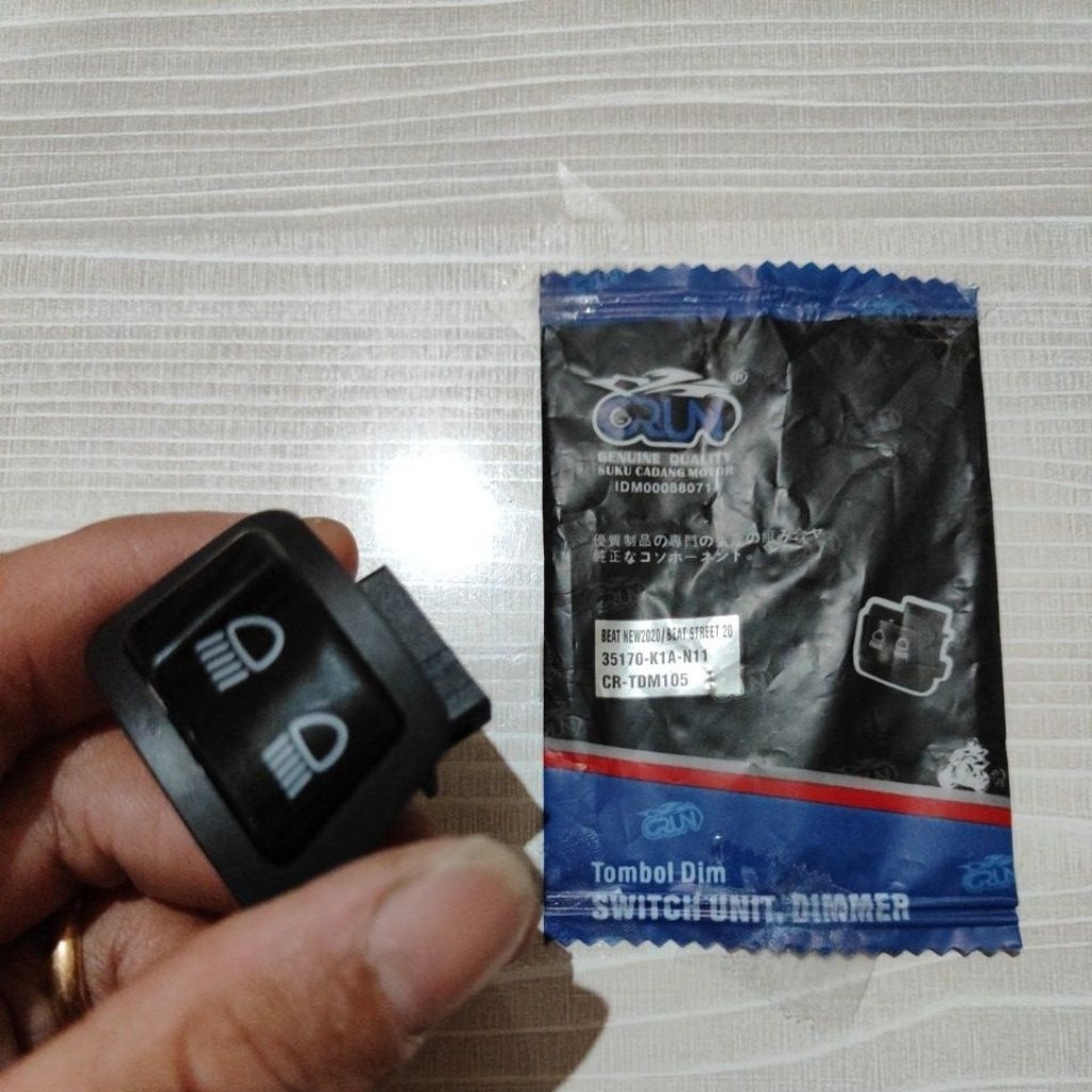 CRUN TOMBOL DIMMER 3PIN BEAT NEW 2020 K1A /BEAT LED STREET /VARIO 125 150 NEW LED OLD /STYLO 160 /TO