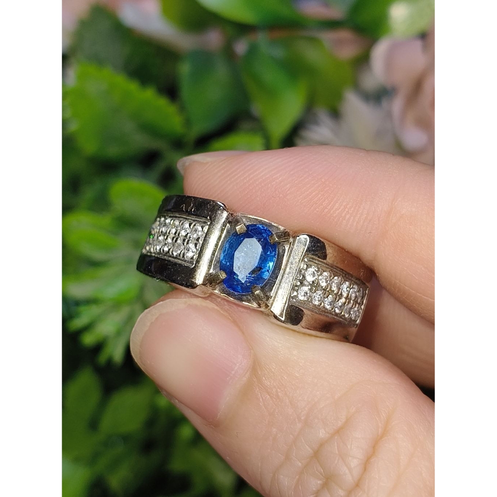 Natural Blue Sapphire Srilanka 0,91ct Heat Only Memo MRI