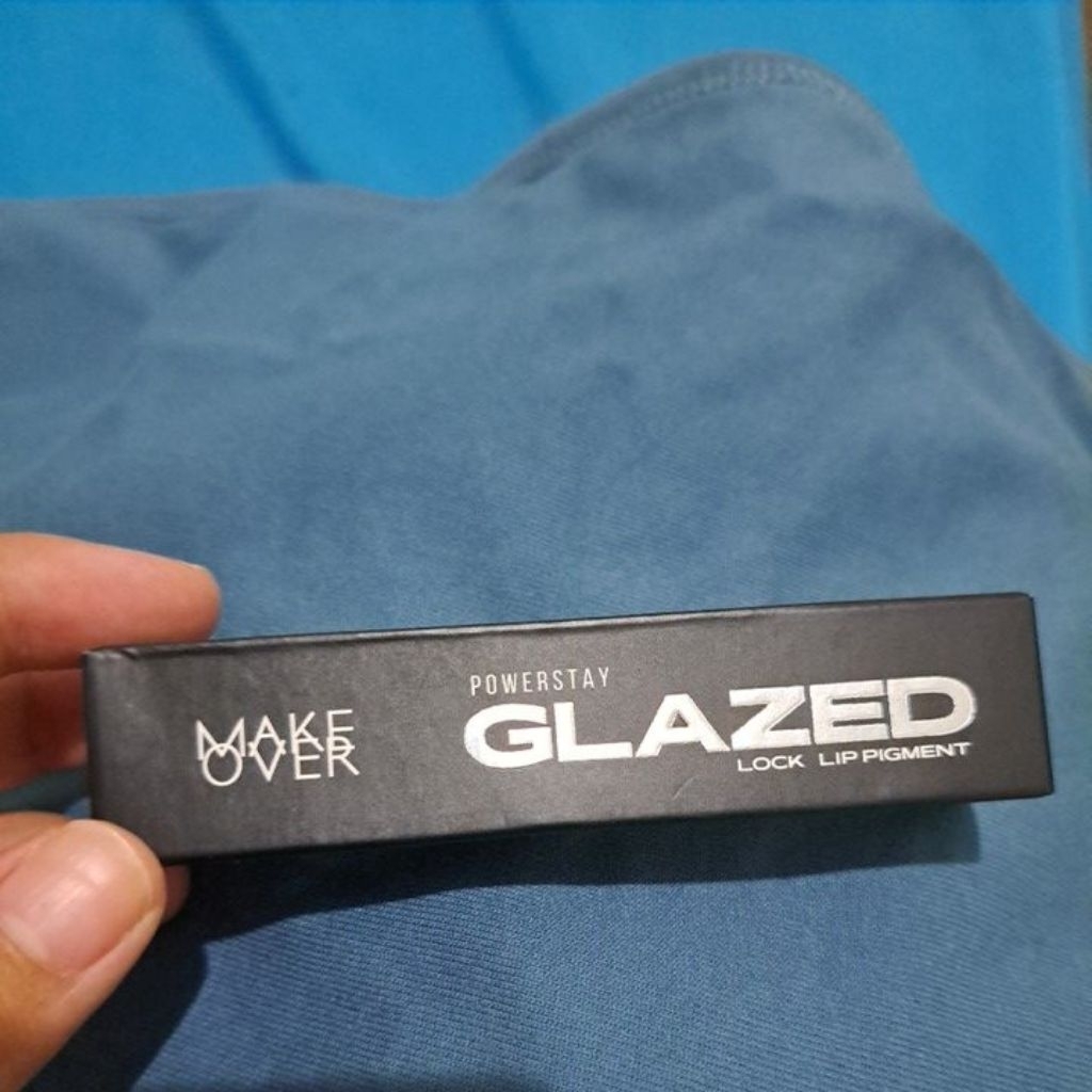 Make Over Glazed shade WYD preloved