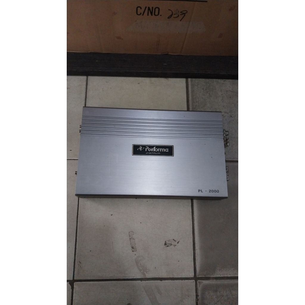 Power performa PL2000 4 chanel