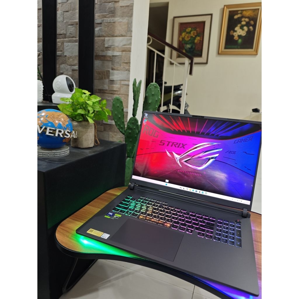 Laptop Asus ROG G815LM RTX5060 Ultra 9 x rog tuf msi