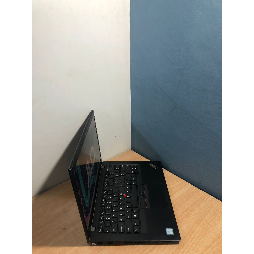 LENOVO THINKPAD T470S Processor : Intel core i7-7600U  RAM : 8 GB  SSD : 256 GB