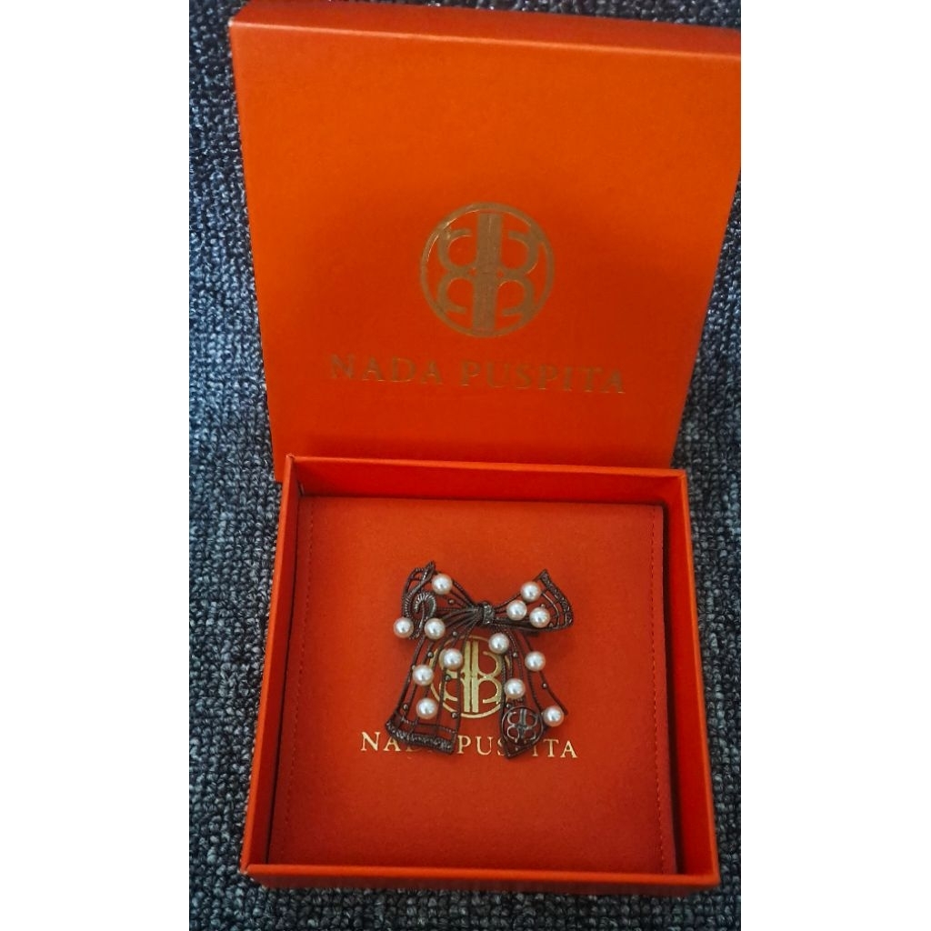 Brooch Nada Puspita