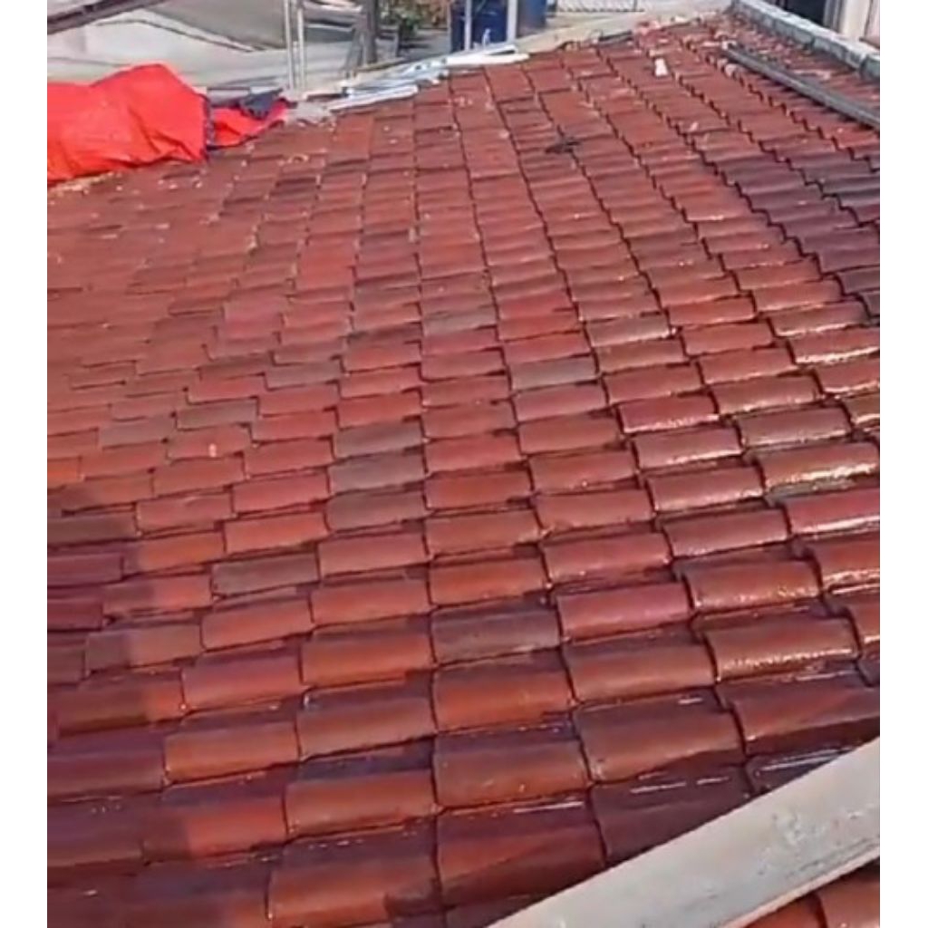 renovasi atap rumah Rangak baja ringan genteng tanah