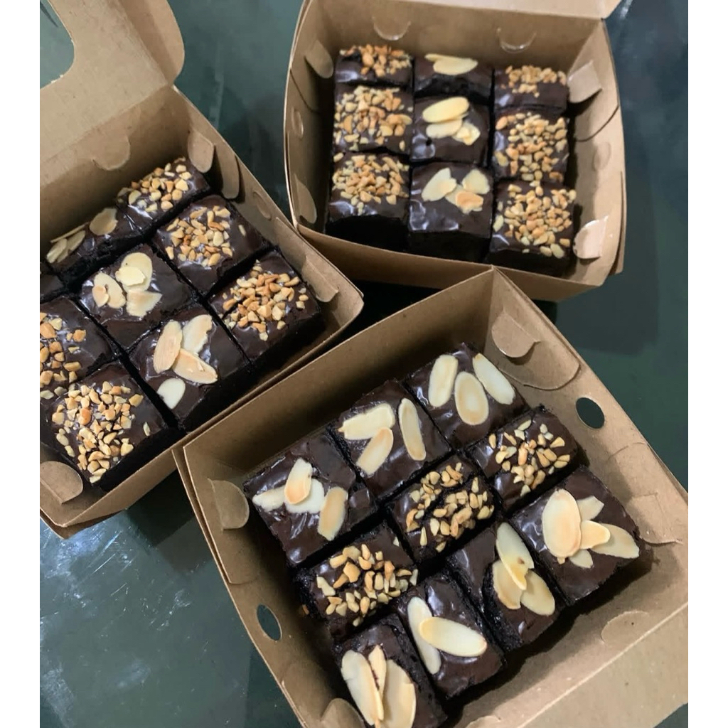 Fudgy Brownies Brownies 10x10 | 20x10 | 20x20 | Brownies panggang | Coklat | Brownies Coklat Melted