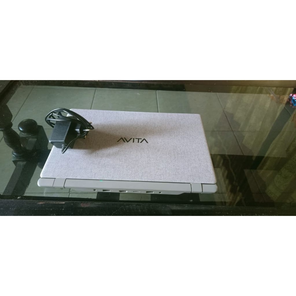 Laptop Avita essential 14 ram 4/128