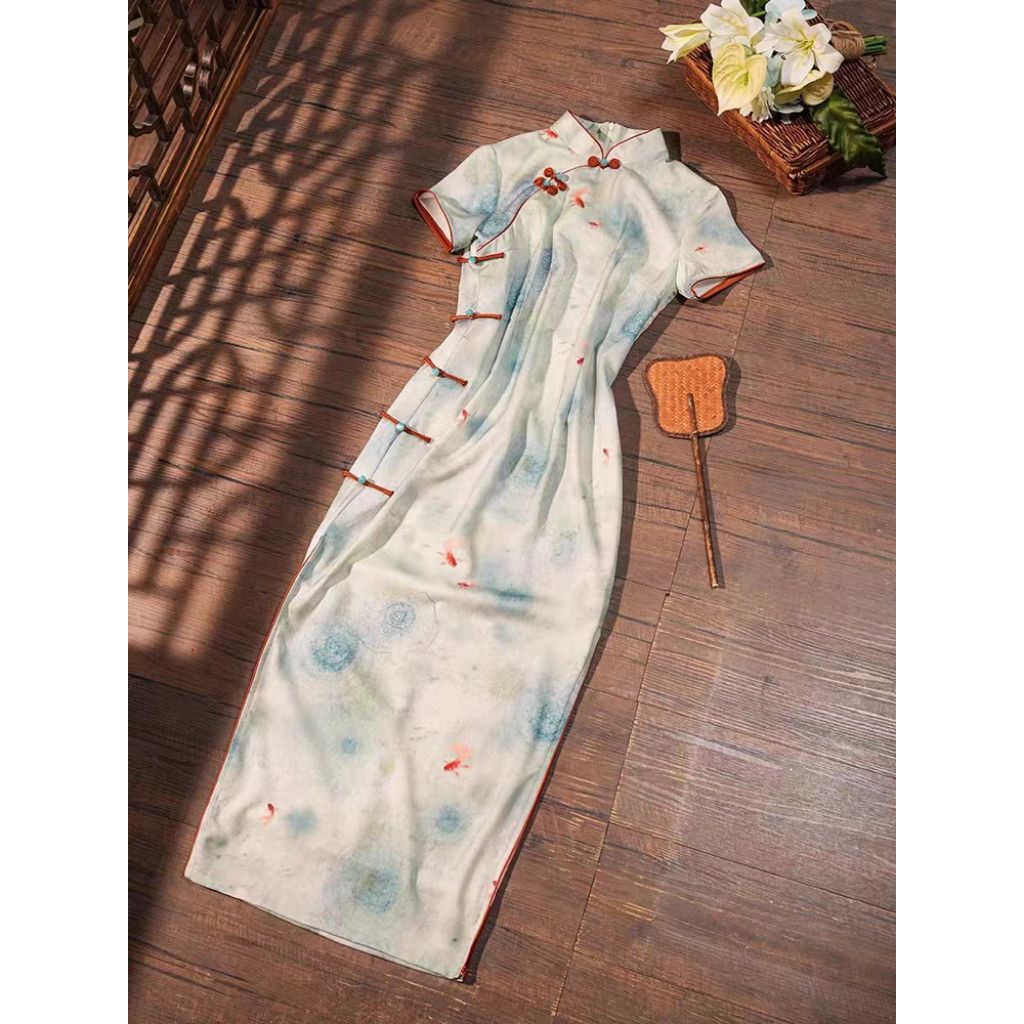 Cheongsam white Motif  ikan mas koki