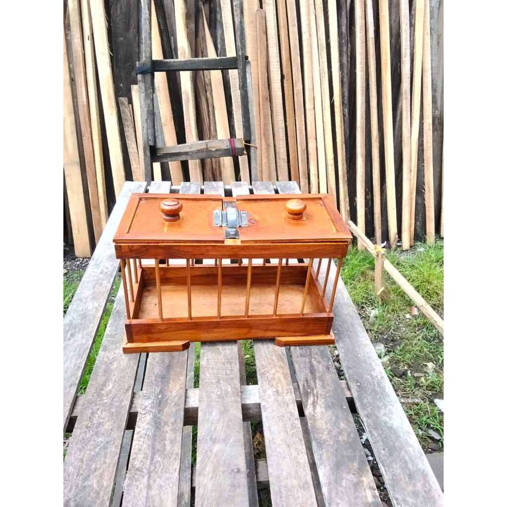 TEMPAT PAKAN KOLONI BURUNG| TEMPAT PAKAN KOLONI BURUNG MERPATI| KOTAK PAKAN BURUNG| KOTAK PAKAN BURU