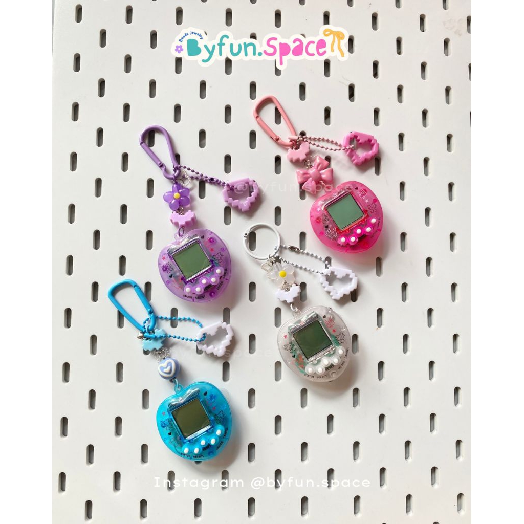 BAG CHARM TAMAGOCHI / GANCI TAMAGOCHI