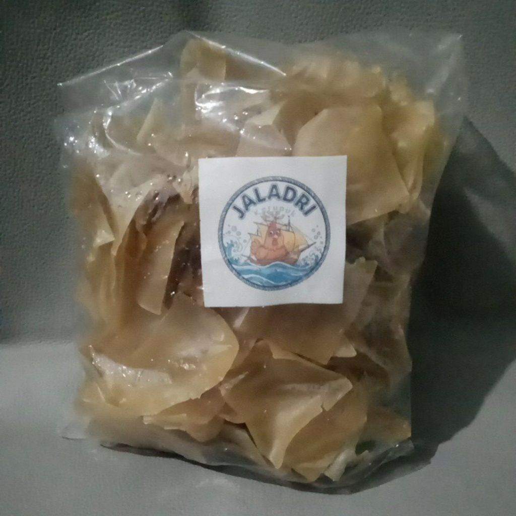 krupuk bawang mentah