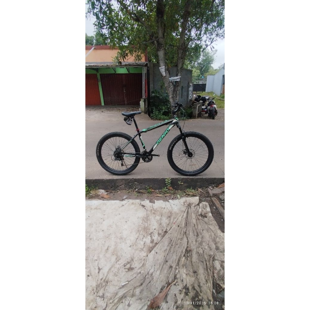 Sepeda MTB Genio