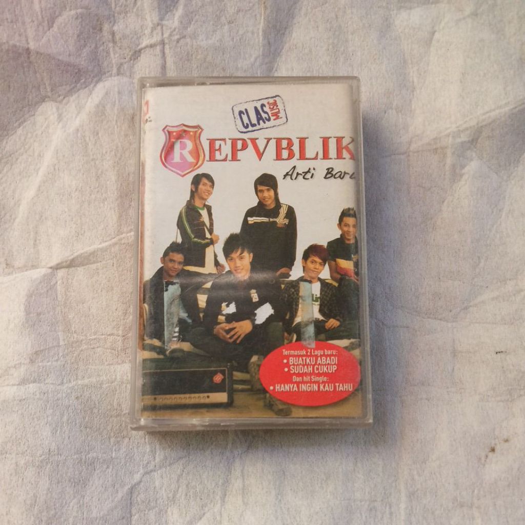 kaset pita Repvblik arti baru
