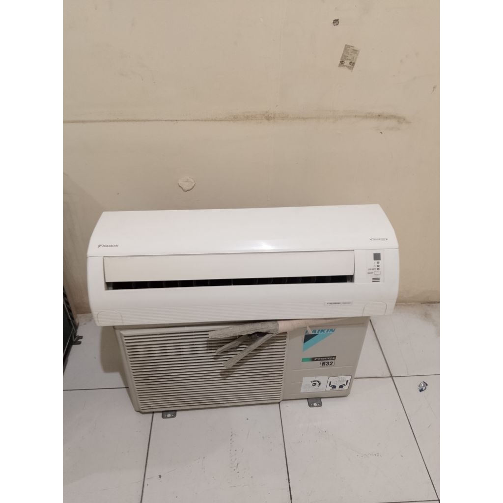 DAIKIN 1PK INVERTER