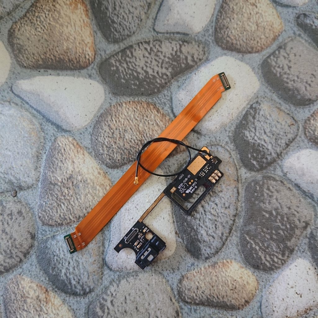 Fleksibel konektor Charger papan cas Advan G3 Original Copotan