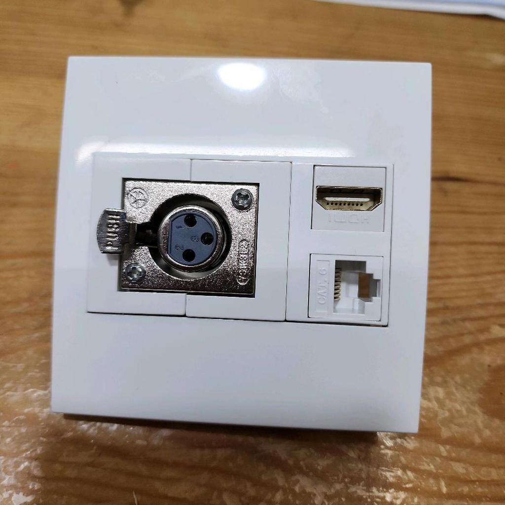 STOP KONTAK AUDIO XLR FEMALE - LAN CAT6 - HDMI 2.0