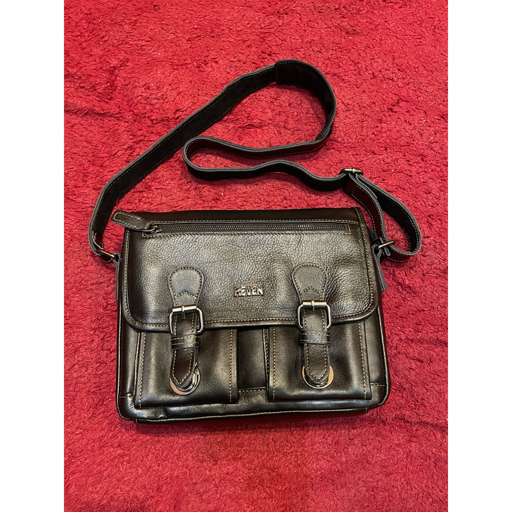 Tas Kulit Sling Bag Pria Reven Yudistira Black