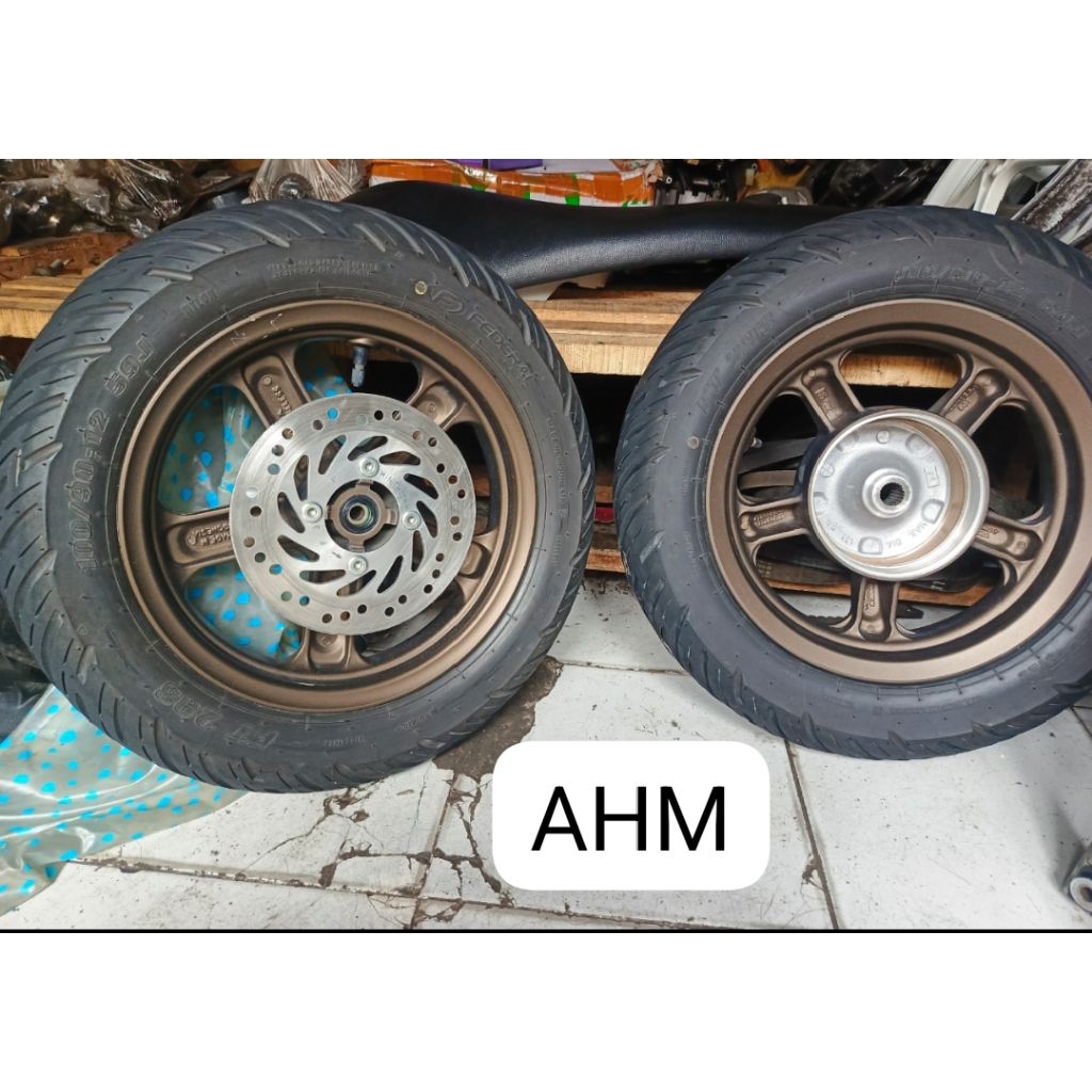 VELG SCOOPY RING 12 2025 DEPAN BELAKANG ORIGINAL COPOTAN MOTOR