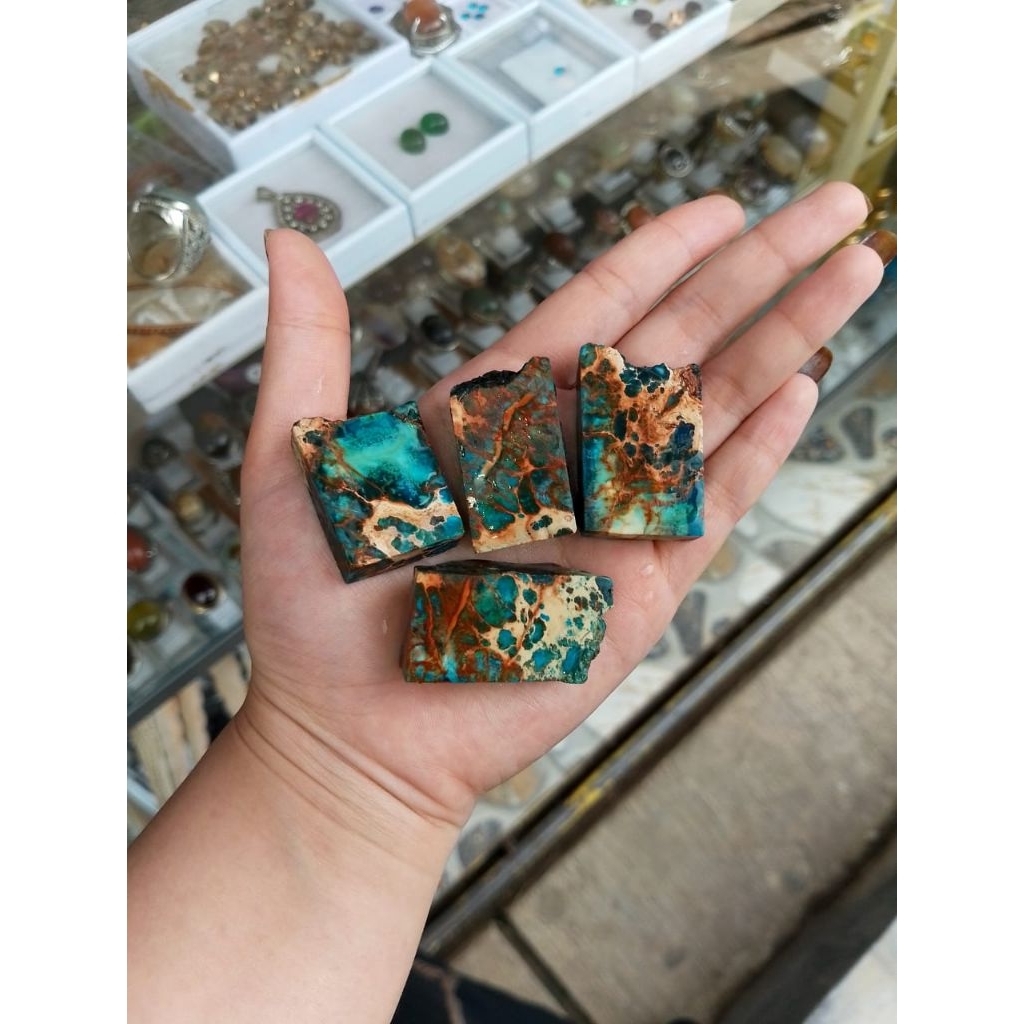 Berkah_Seratus Batu Akik Bongkahan Pirus Nevada