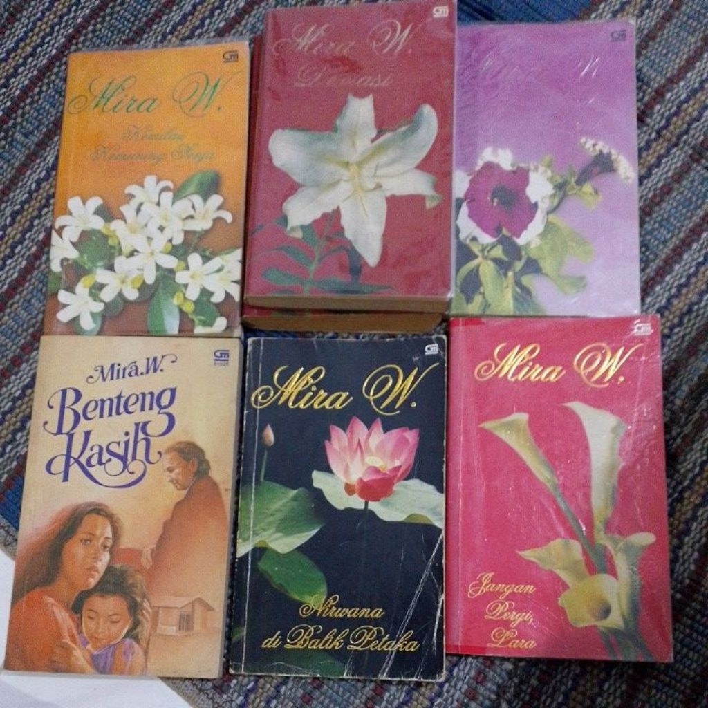 Novel jadul Mira W, novel nostalgia