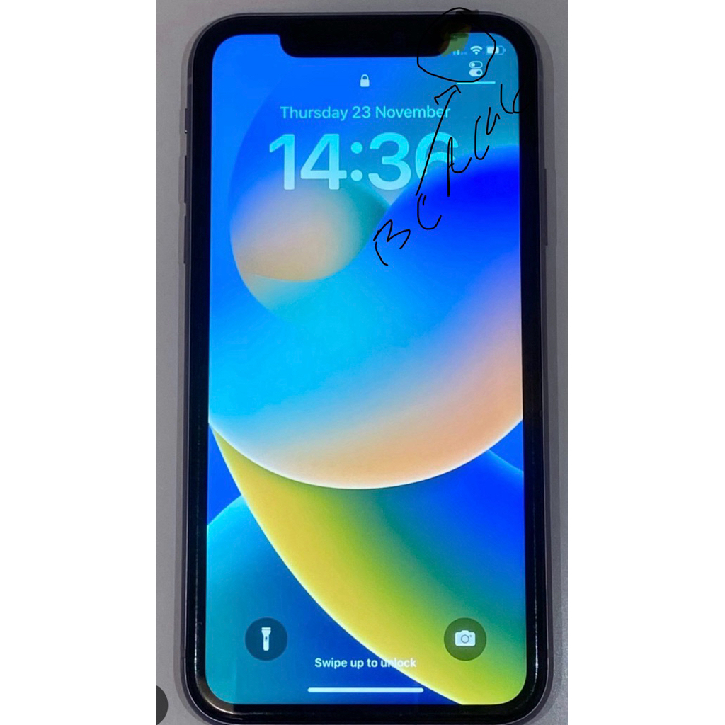 LCD IPHONE 11 PROMAX COPOTAN seddow dan ada bercak di atas