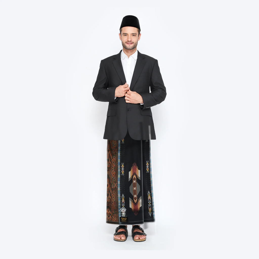 Sarung BHS Masterpiece Gold Motif M96 JSG Warna Hitam Coklat