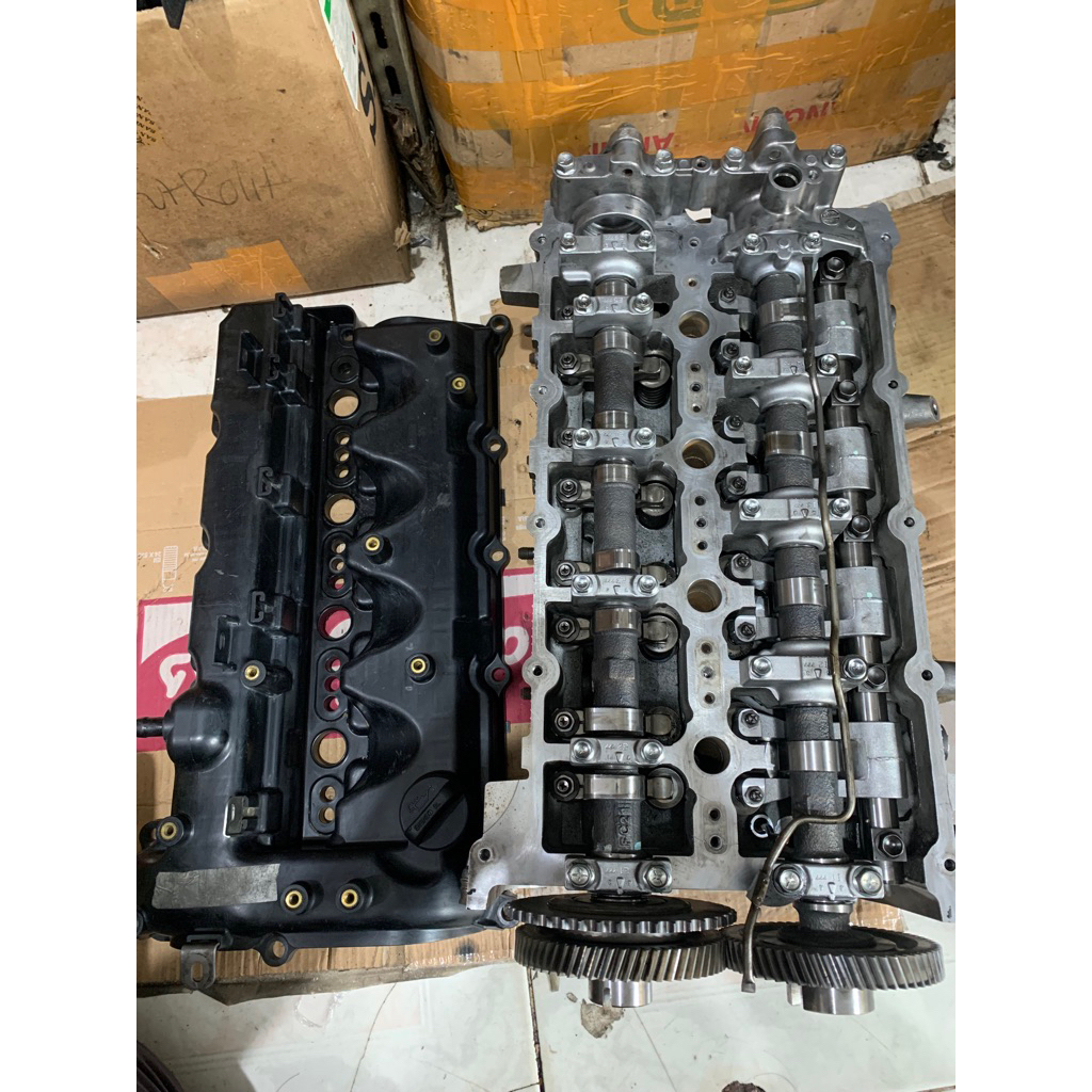 cylinder head L300 EURO 4 ORIGINAL KOMPLIT silinder kop L300 euro 4 deksel L300 euro 4