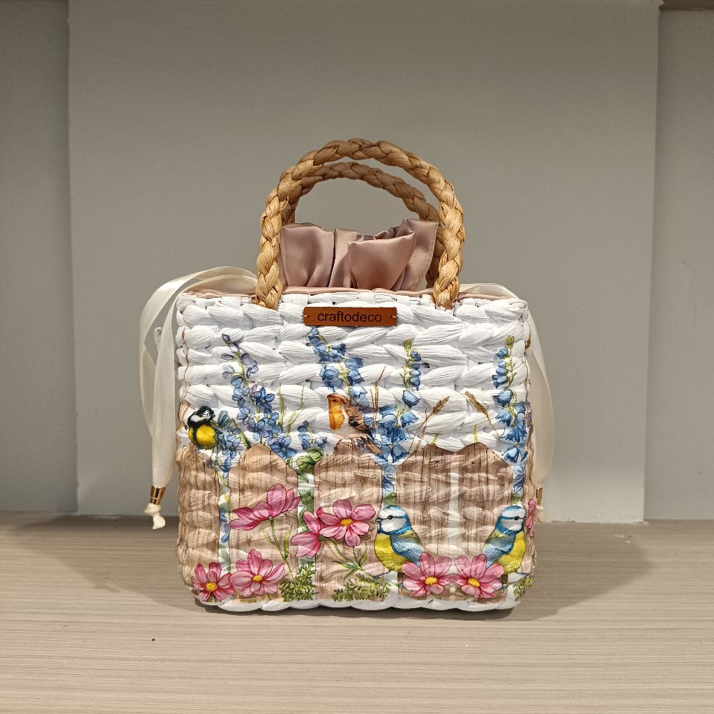 Tas Anyaman Handmade Enceng Gondok motif Burung Kecil Unik Berkarakter