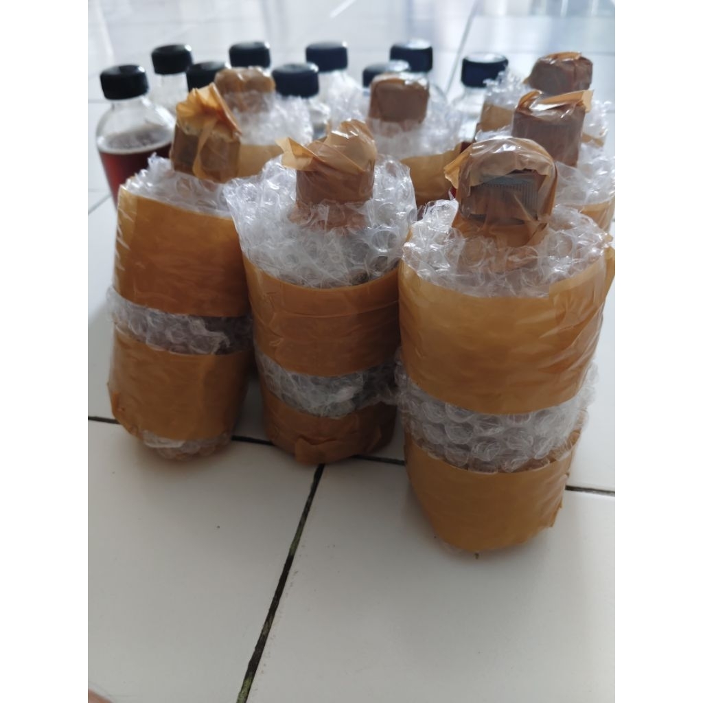 Madu Murni Hutan Kalimantan