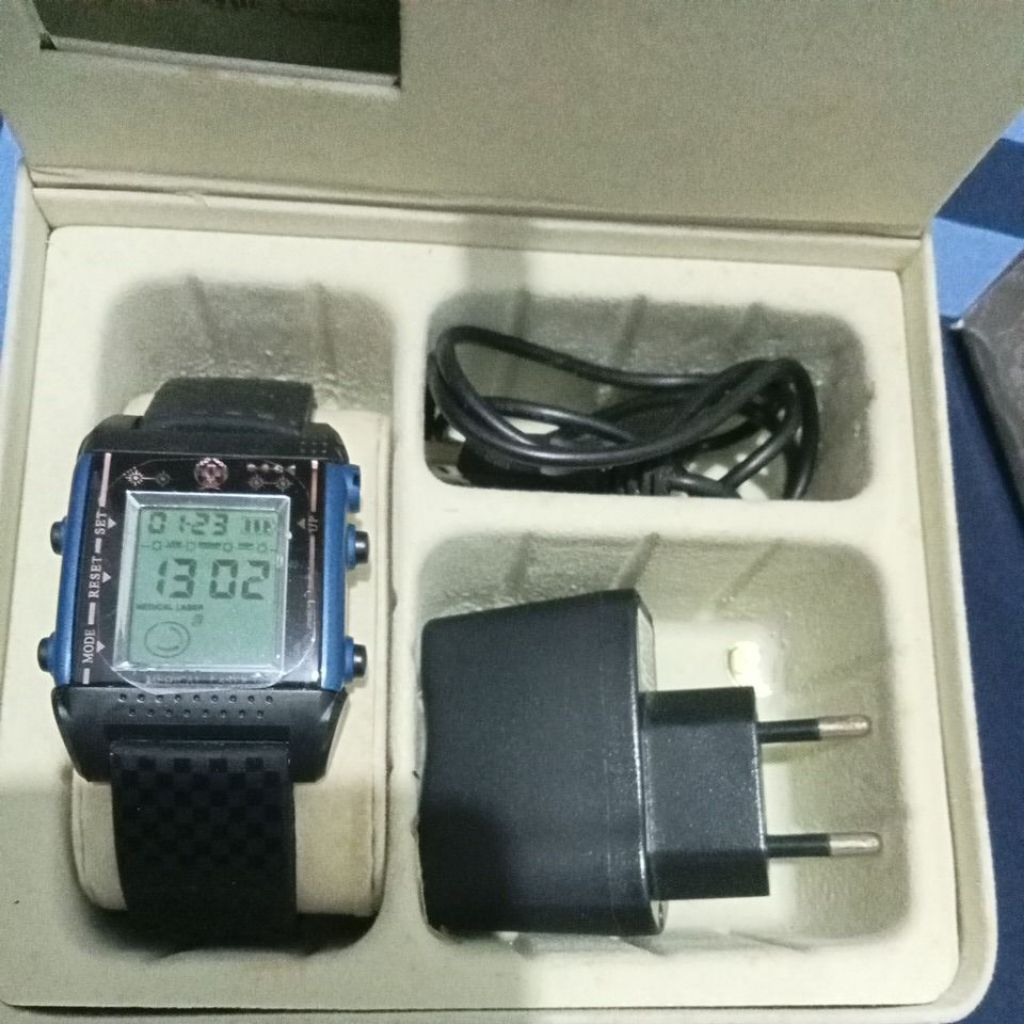 Jam tangan kesehatan