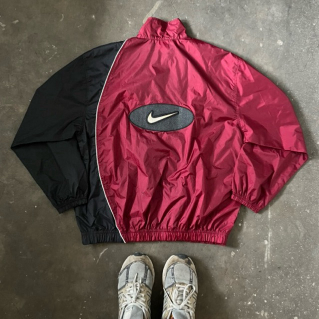 nike vintage 90s oval twotone
