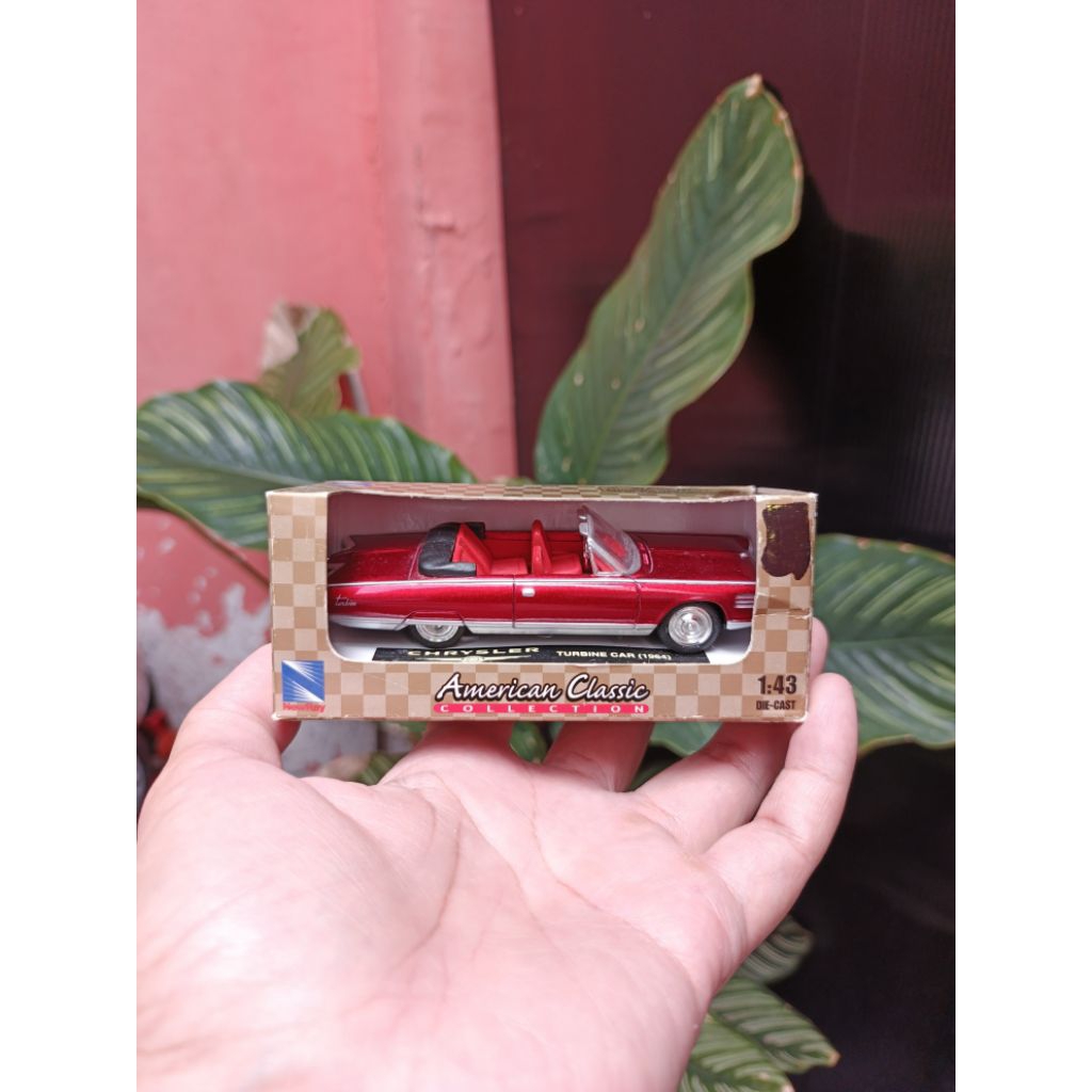 Diecast New Ray City Cruiser Collection Die Cast 1964 Chrysler Turbine 1:43