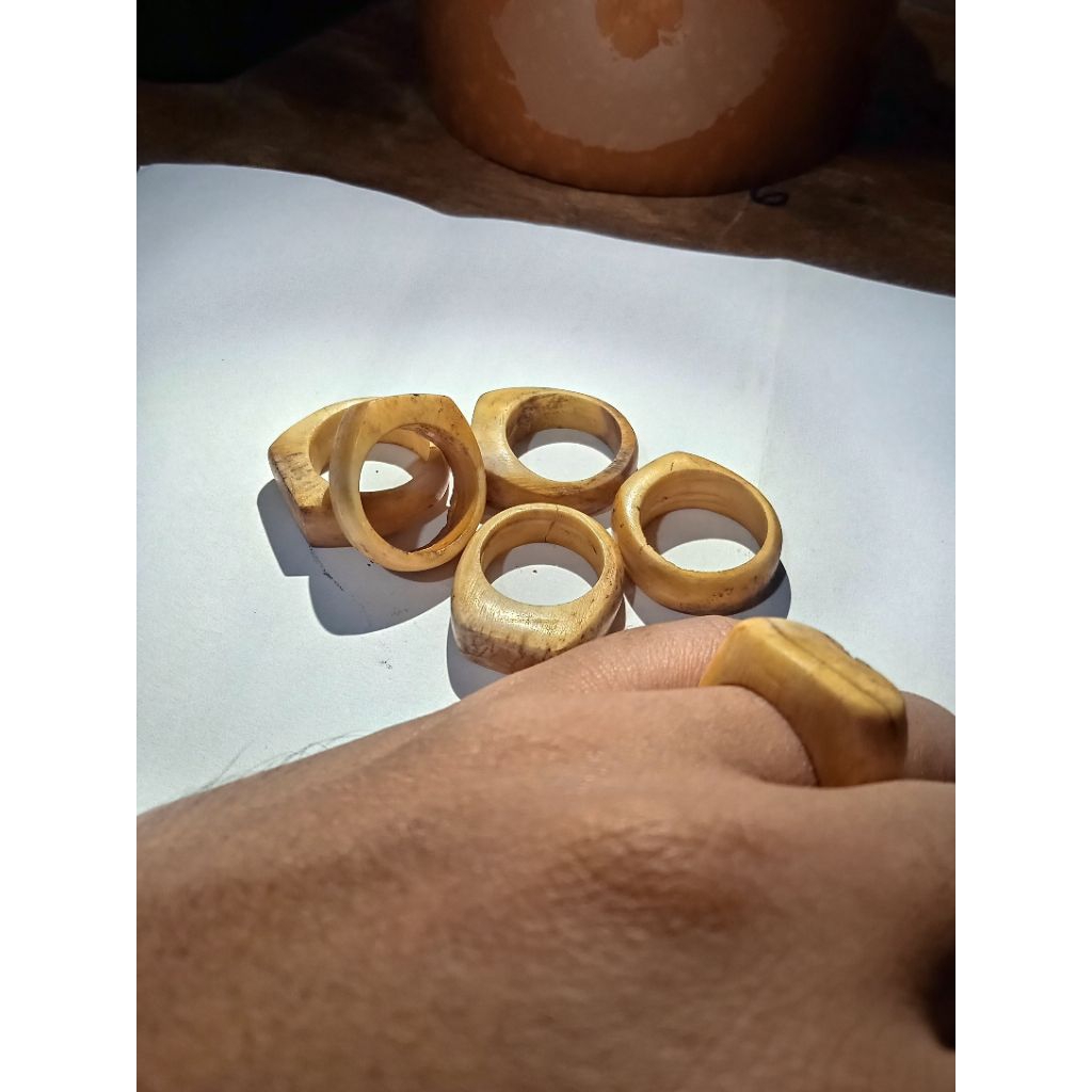 Cincin bahan H.M asli model trompa Original