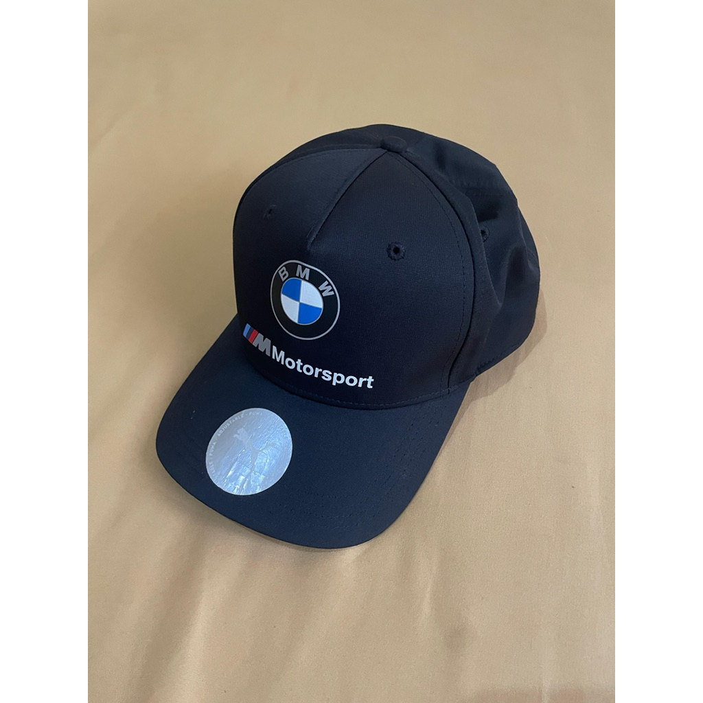 Topi Puma kolaborasi dengan BMW M Motosport Cap