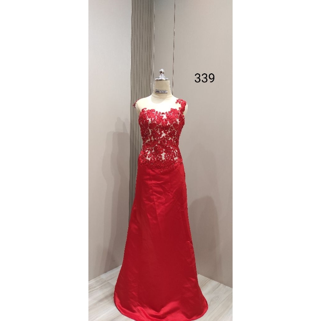 prelove gaun merah gaun pesta bekas butik