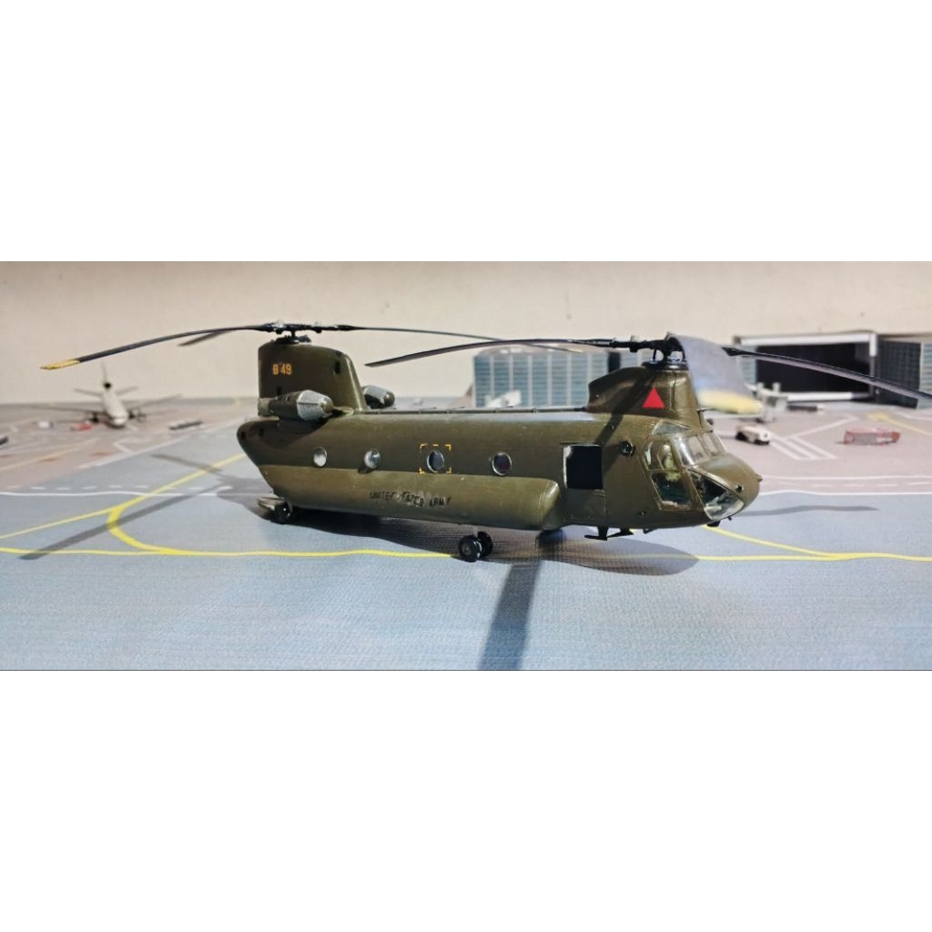 model kit helikopter sudah jadi SKALA 1:72 & 1:48