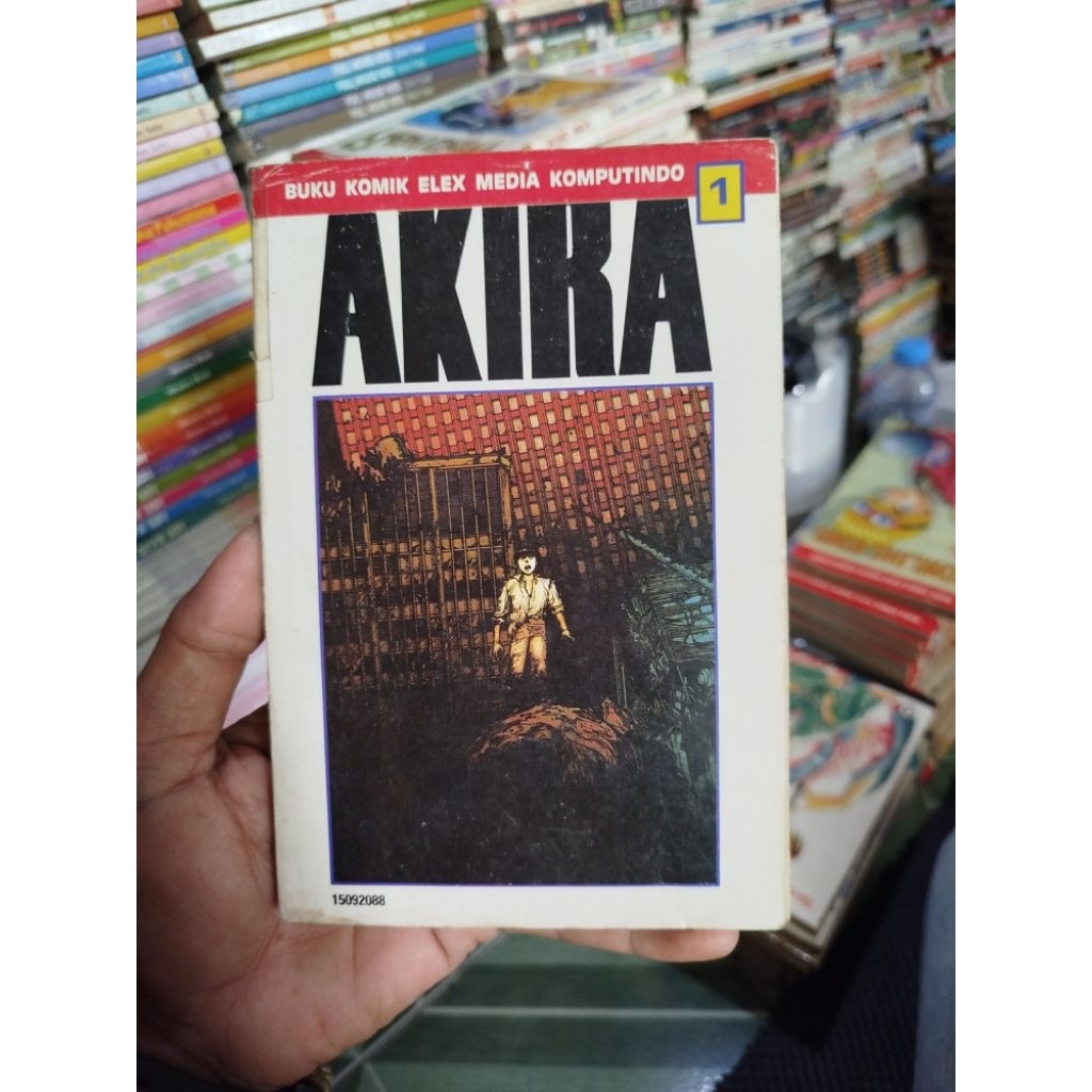 komik akira vol 1
