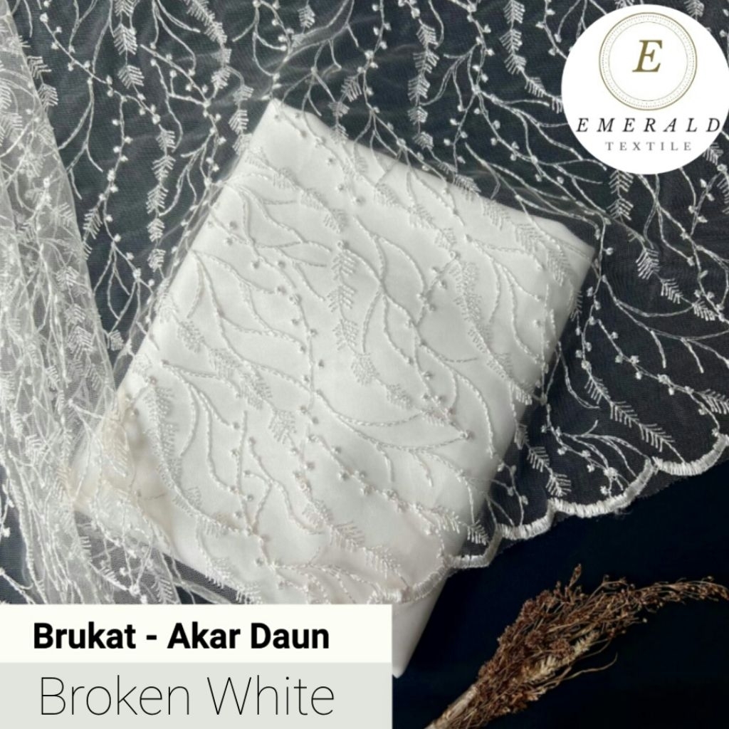 SETENGAH METER Kain Brukat Tile Prancis Premium Bahan Kebaya Motif Akar Daun - Broken White