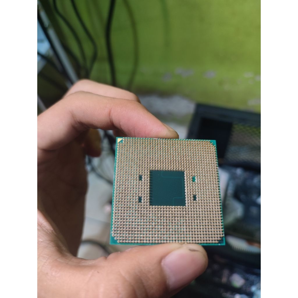 AMD ATHLON 3000G