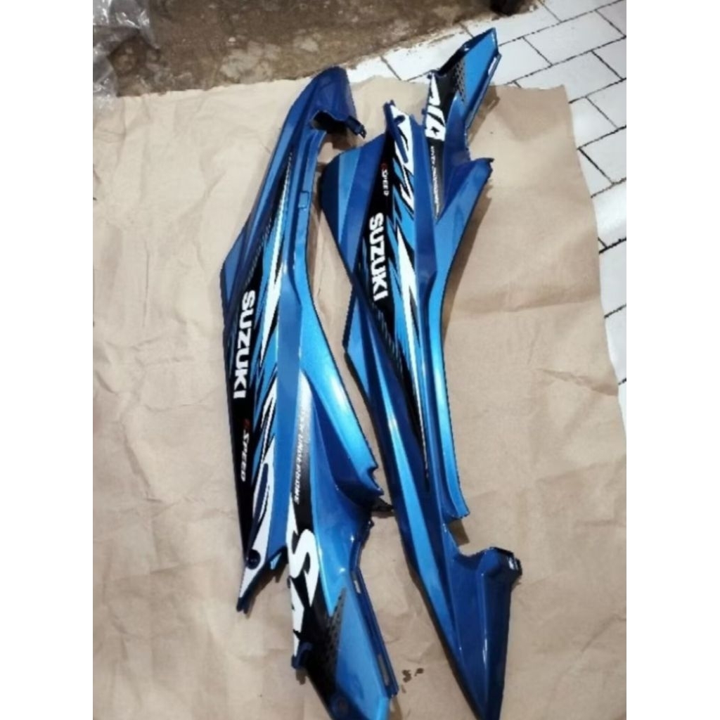 COVER BODY BODI BELAKANG SUZUKI SATRIA FU FL FACELIFT 2013 WARNA BIRU PLUS STRIPING